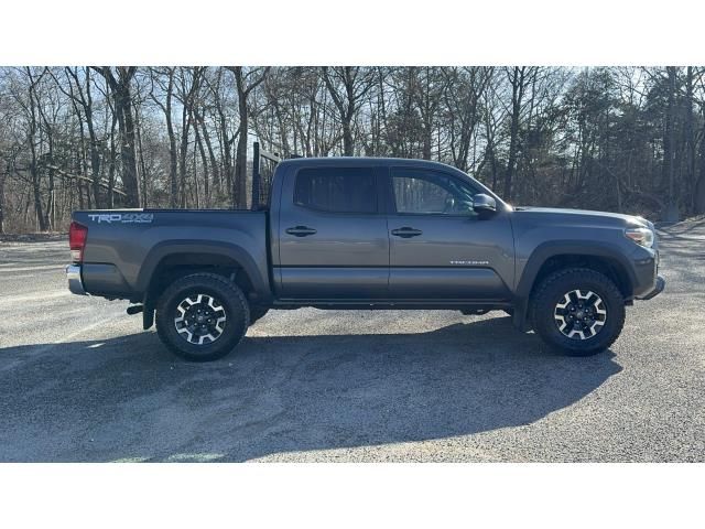 2016 Toyota Tacoma TRD Sport