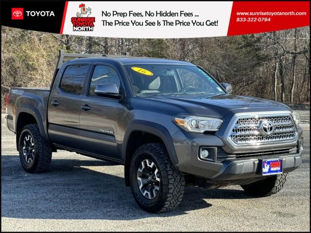 2016 Toyota Tacoma TRD Sport