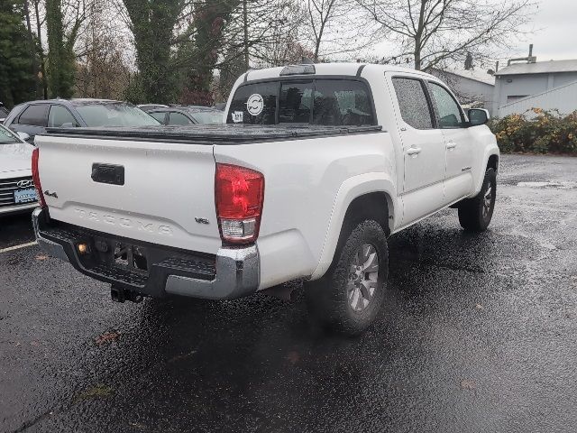 2016 Toyota Tacoma SR5