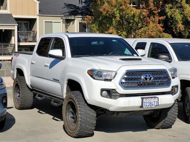 2016 Toyota Tacoma 