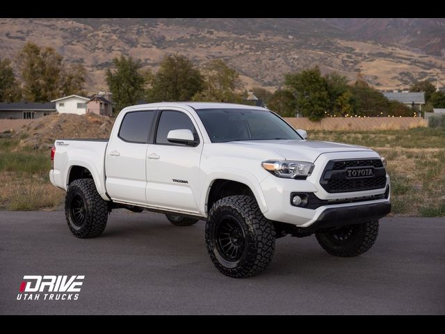 2016 Toyota Tacoma SR5