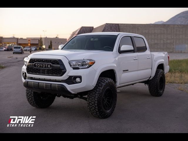 2016 Toyota Tacoma SR5