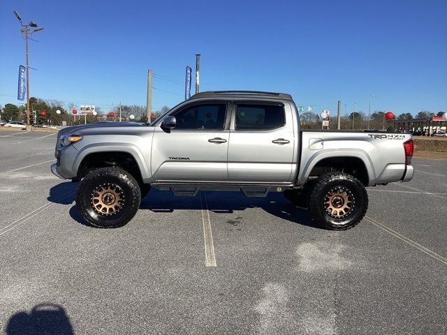 2016 Toyota Tacoma SR