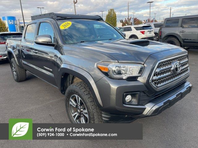 2016 Toyota Tacoma TRD Sport