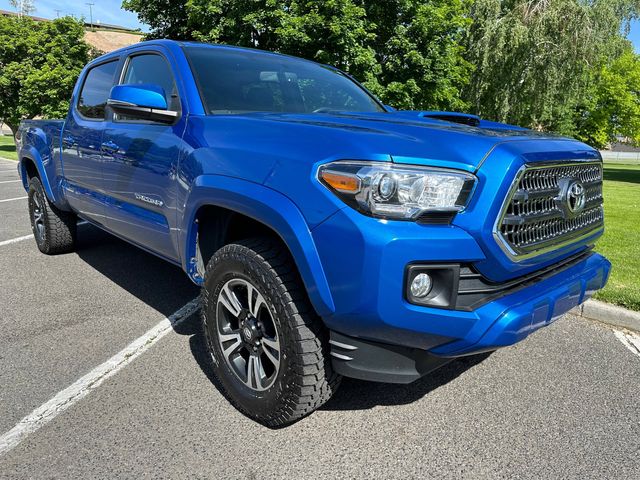 2016 Toyota Tacoma TRD Sport