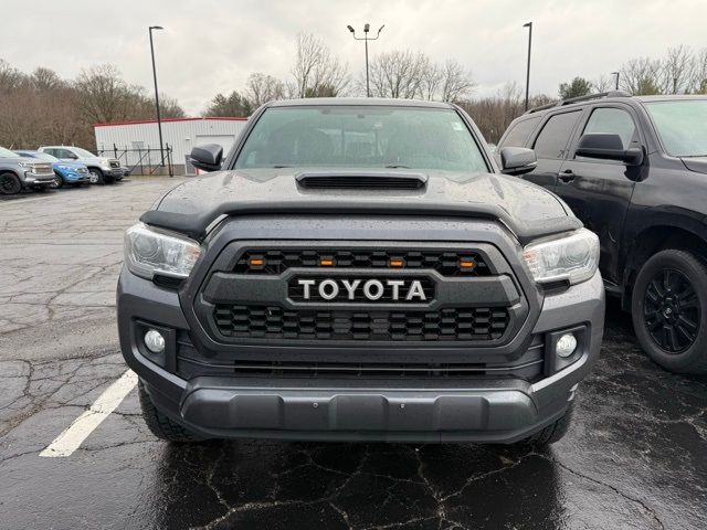 2016 Toyota Tacoma TRD Sport