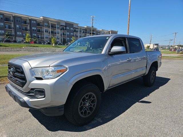 2016 Toyota Tacoma SR