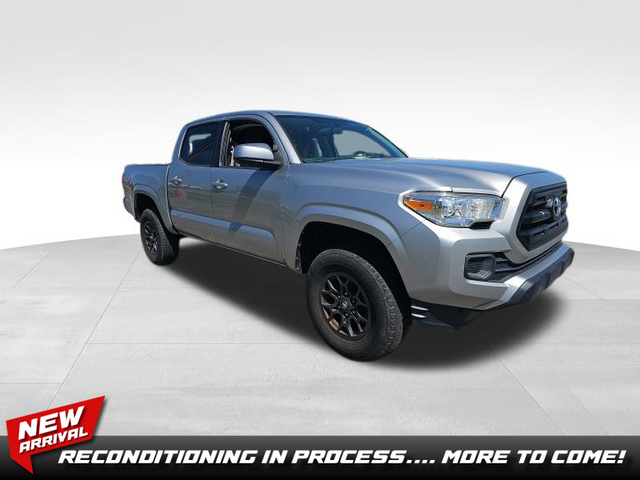 2016 Toyota Tacoma SR