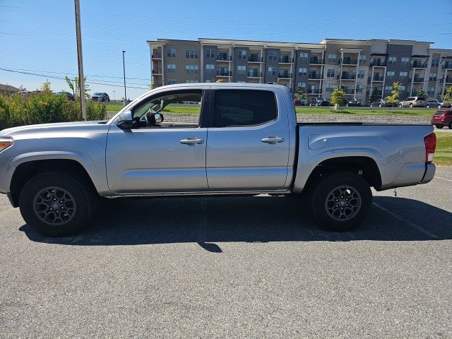 2016 Toyota Tacoma SR