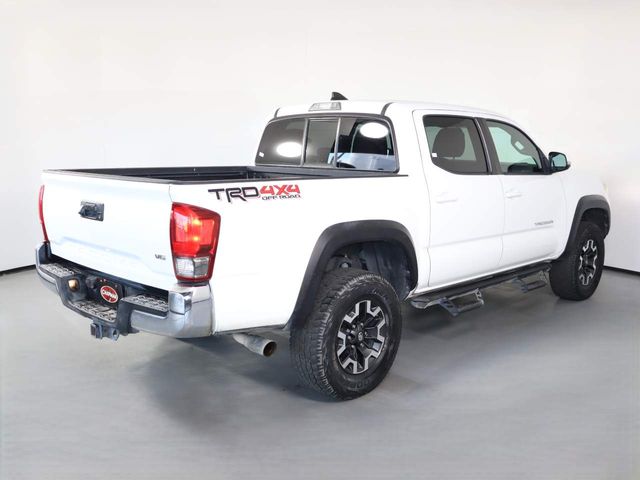 2016 Toyota Tacoma 