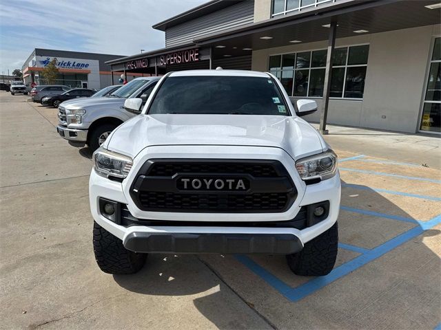 2016 Toyota Tacoma 