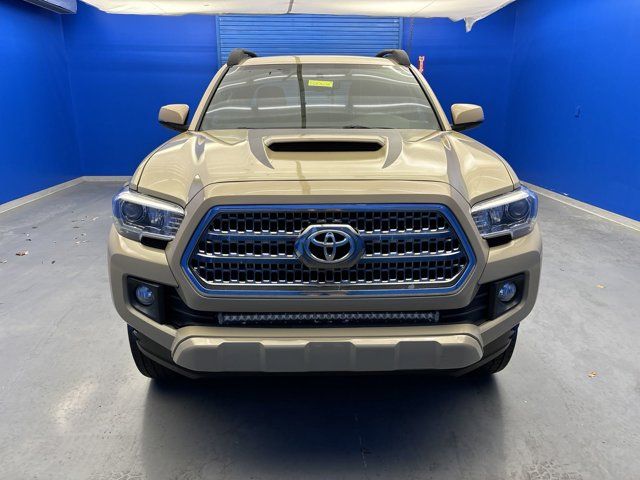 2016 Toyota Tacoma TRD Sport