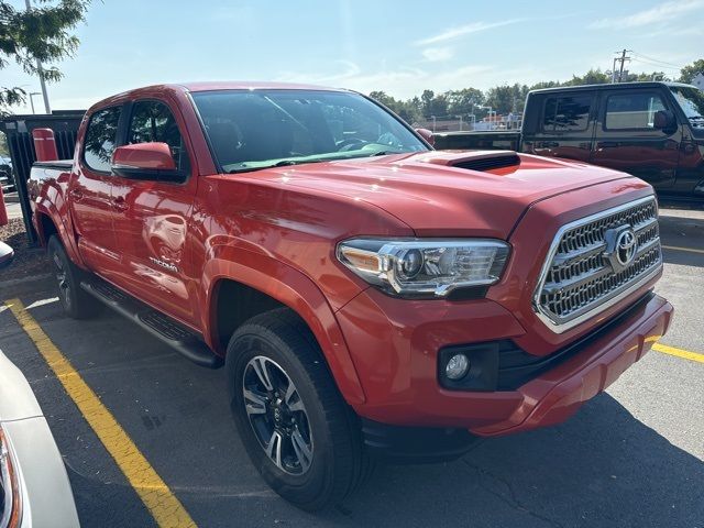 2016 Toyota Tacoma TRD Sport