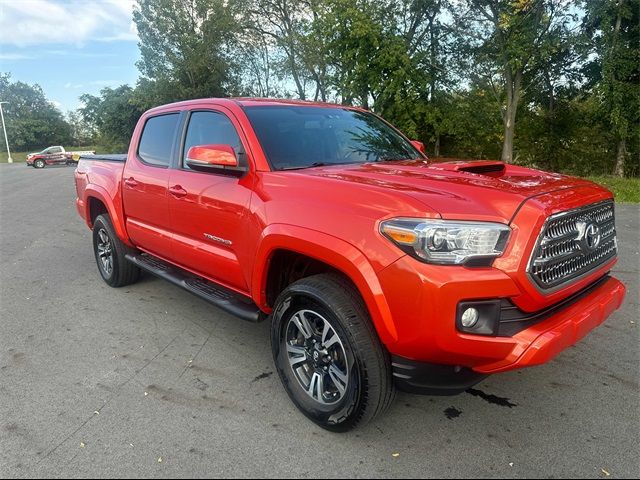 2016 Toyota Tacoma TRD Sport