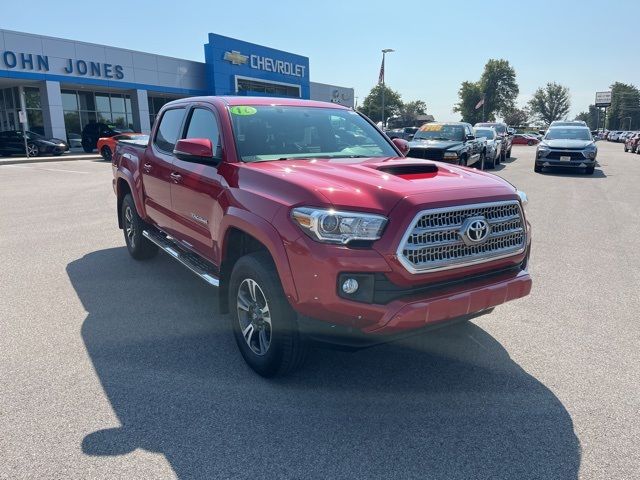 2016 Toyota Tacoma TRD Sport