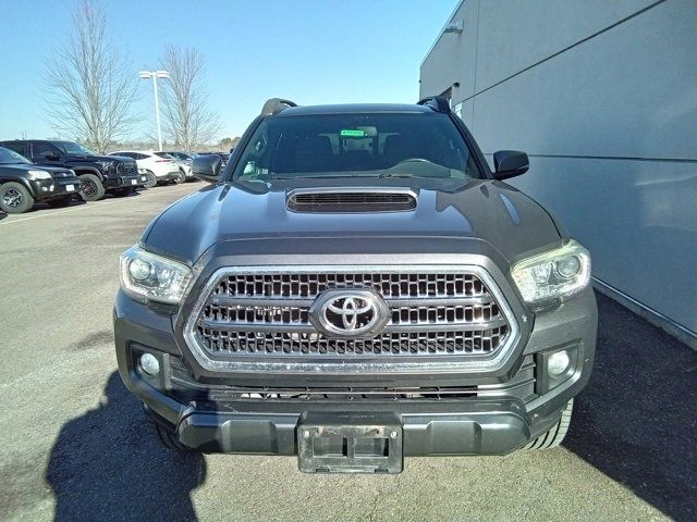 2016 Toyota Tacoma TRD Sport