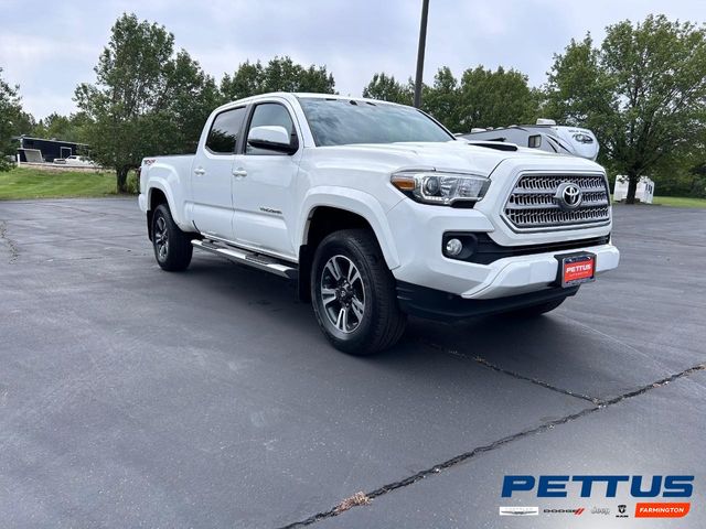 2016 Toyota Tacoma TRD Sport