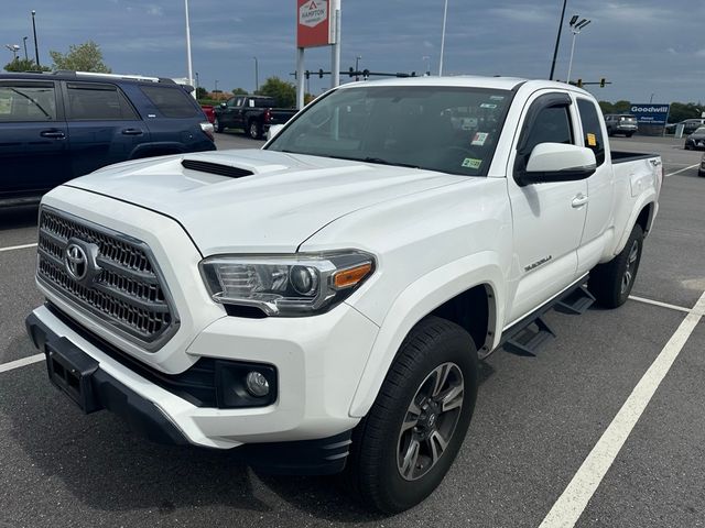 2016 Toyota Tacoma TRD Sport