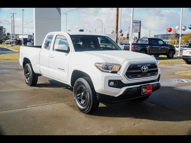 2016 Toyota Tacoma 