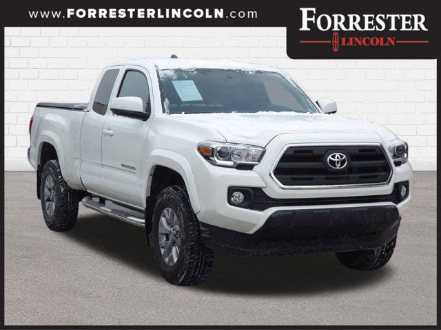 2016 Toyota Tacoma SR5