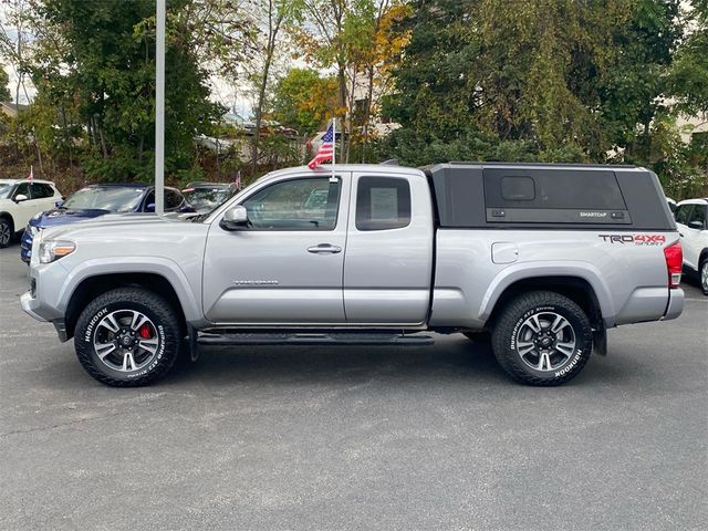 2016 Toyota Tacoma 