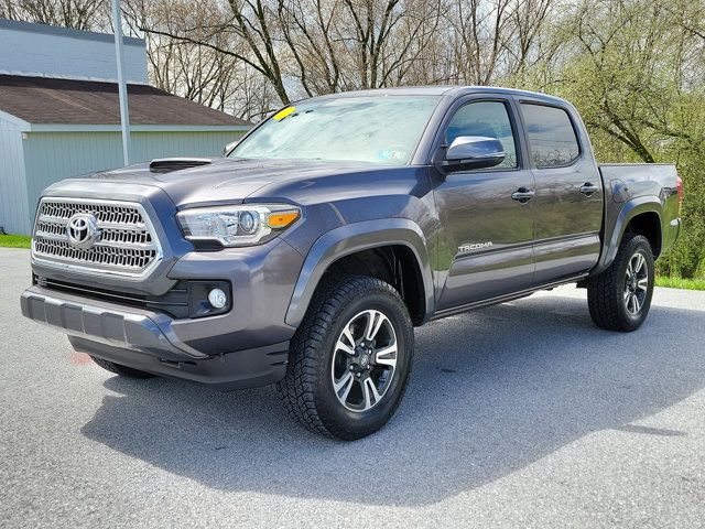 2016 Toyota Tacoma TRD Sport