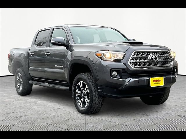 2016 Toyota Tacoma SR