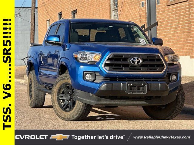 2016 Toyota Tacoma SR