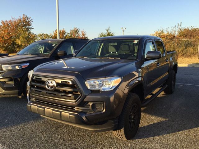 2016 Toyota Tacoma SR