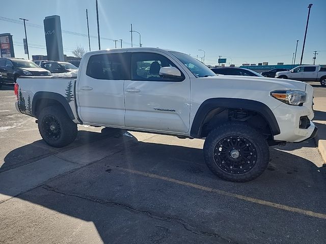 2016 Toyota Tacoma SR