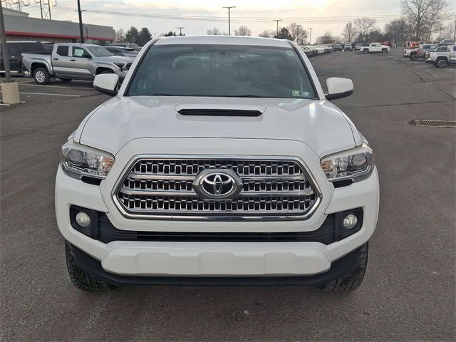 2016 Toyota Tacoma TRD Sport