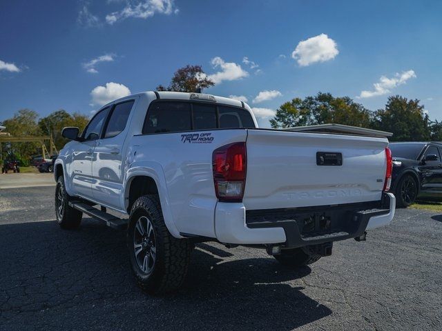 2016 Toyota Tacoma SR