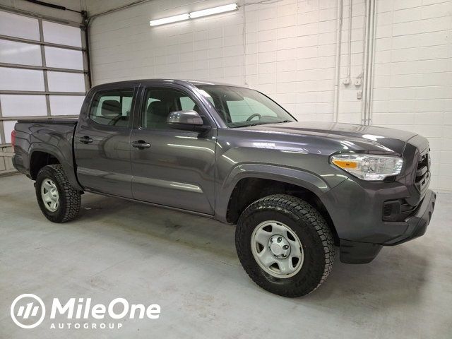 2016 Toyota Tacoma SR