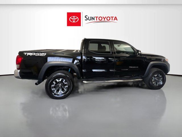 2016 Toyota Tacoma SR