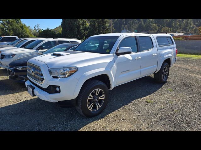 2016 Toyota Tacoma SR