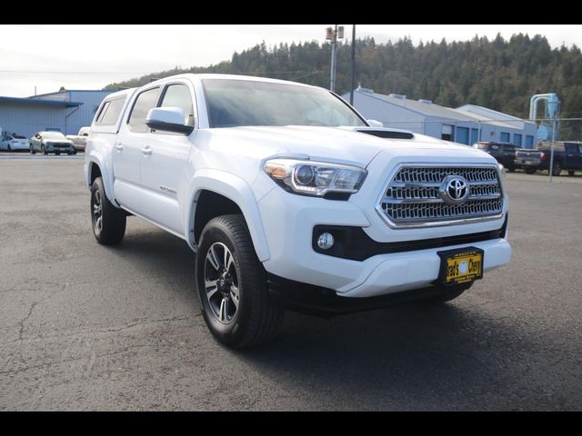 2016 Toyota Tacoma SR