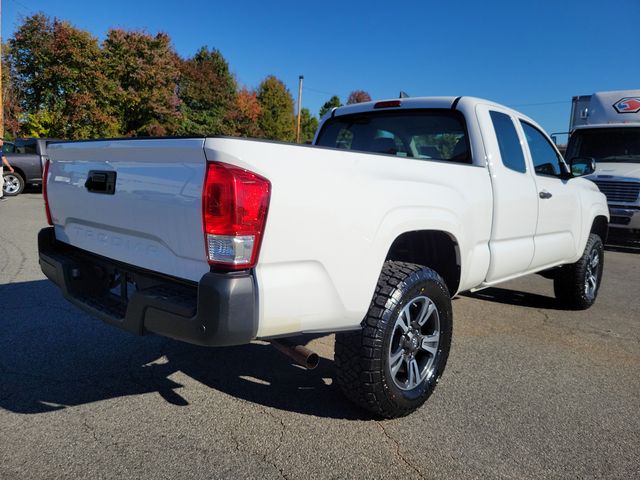 2016 Toyota Tacoma SR