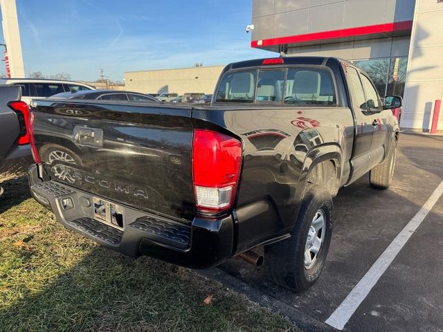 2016 Toyota Tacoma SR