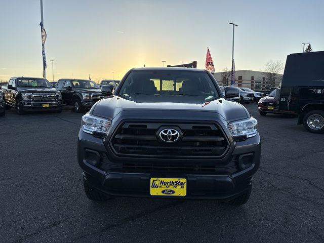 2016 Toyota Tacoma SR
