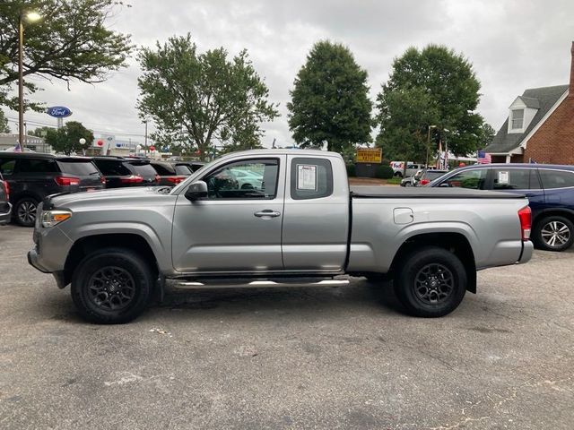 2016 Toyota Tacoma SR