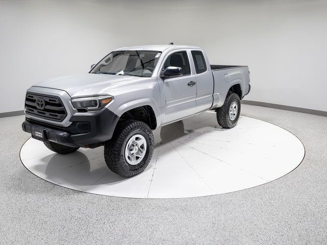 2016 Toyota Tacoma SR