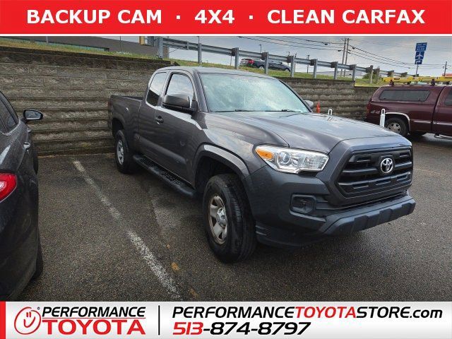 2016 Toyota Tacoma SR