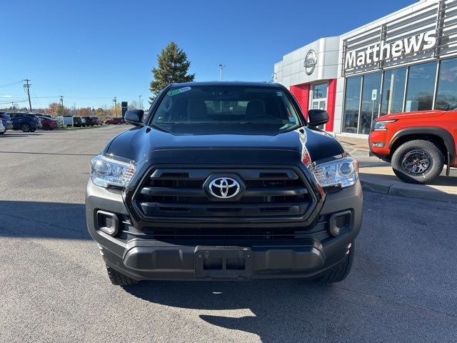 2016 Toyota Tacoma SR