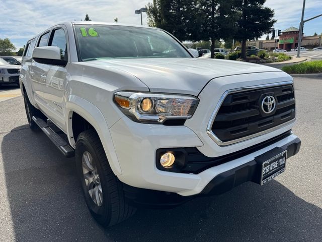 2016 Toyota Tacoma SR5