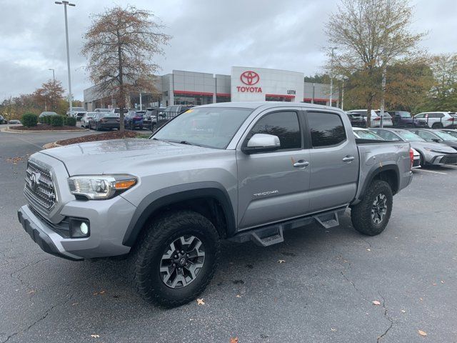 2016 Toyota Tacoma SR5