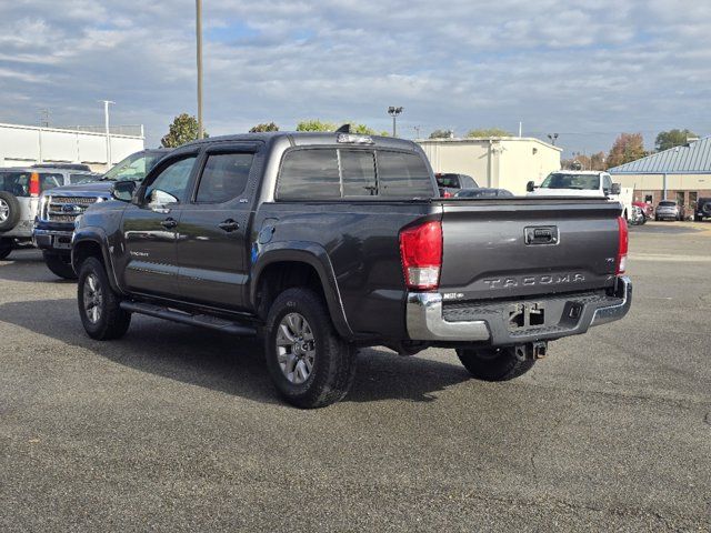 2016 Toyota Tacoma SR5