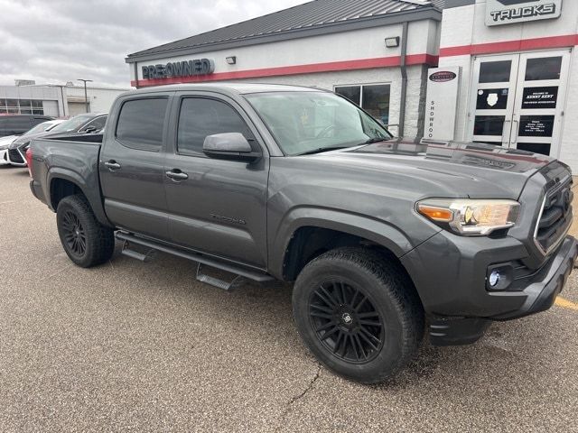 2016 Toyota Tacoma SR5