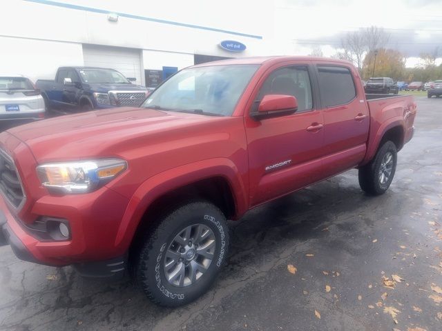 2016 Toyota Tacoma SR