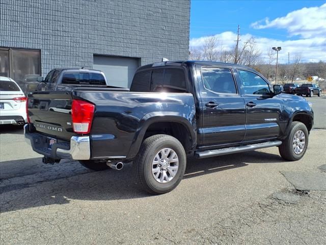 2016 Toyota Tacoma SR5