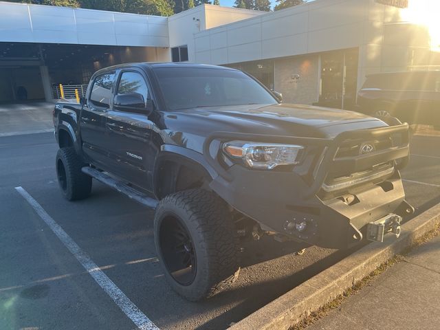 2016 Toyota Tacoma SR5